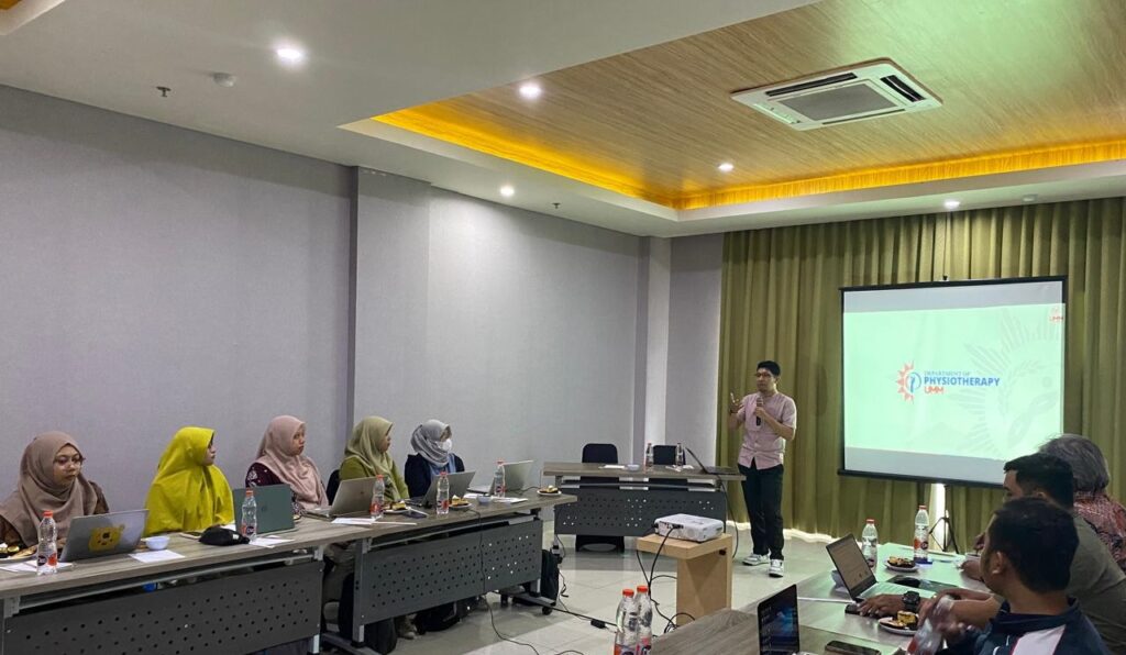 Suasana Rapat Lokakarya Kurikulum OBE 2024