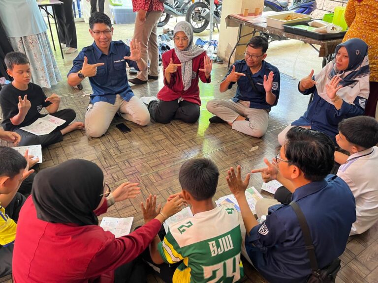 Pelaksanaan Pengabdian Internasional di Malaysia