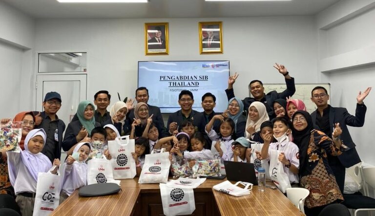 Pengabdian Internasional di Sekolah Indonesia Bagkok (SIB) Thailand