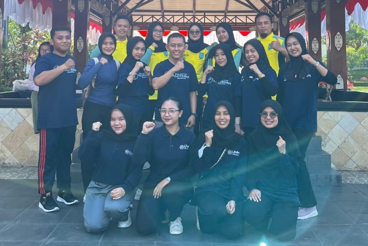 Mahasiswa Profesi Fisioterapis bersama Ikatan Fisioterapi Indonesia Cabang Magetan dan Clinical Educator
