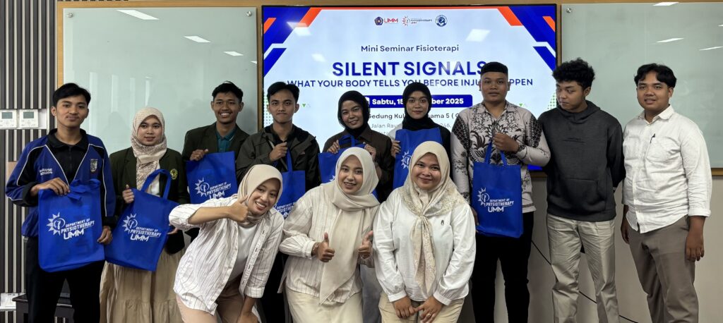 Foto Bersama Pemateri dan Penerima Doorprize