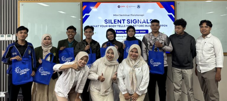 Foto Bersama Pemateri dan Penerima Doorprize
