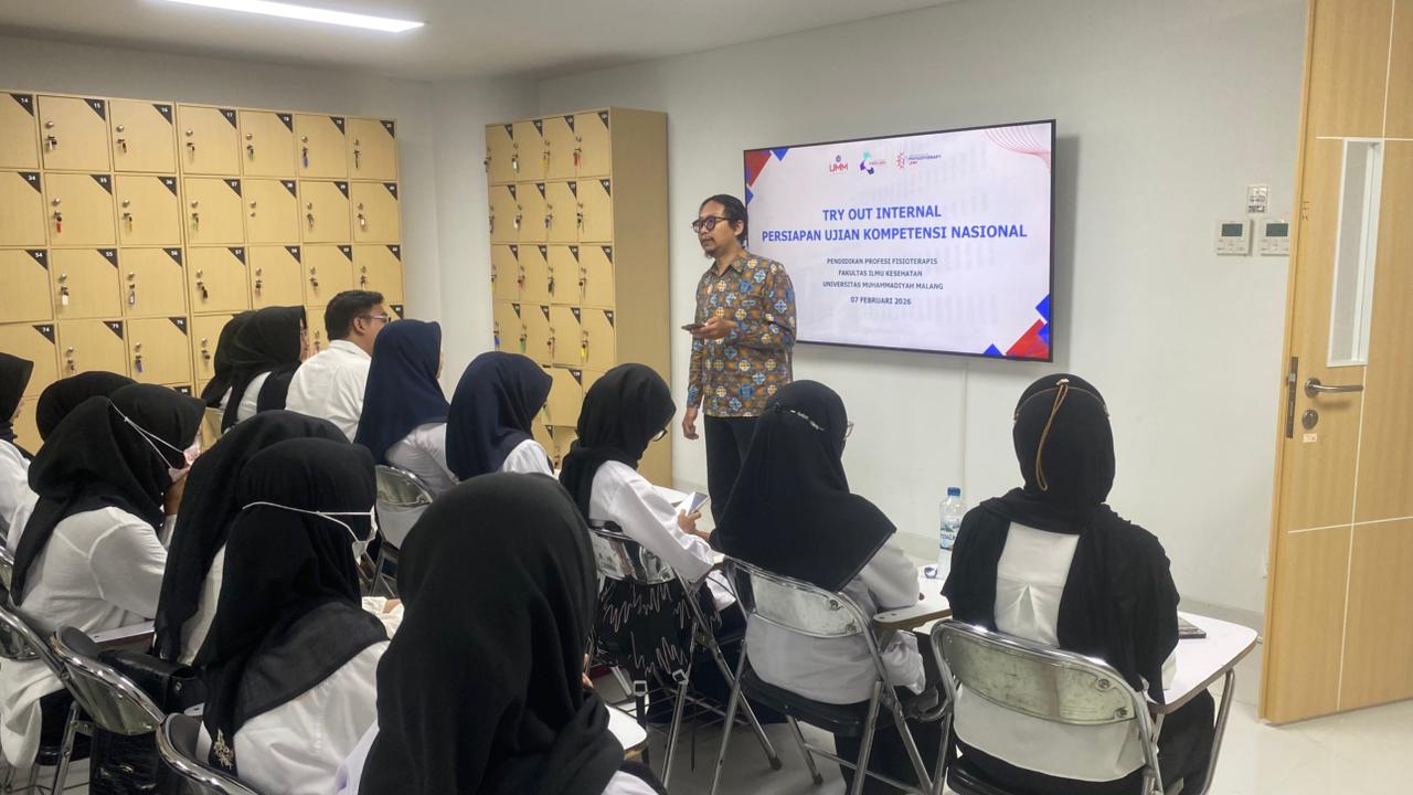 Safun Rahmanto, SST.Ft., Ftr., M.Fis Ketika Memberikan Arahan Try Out Internal
