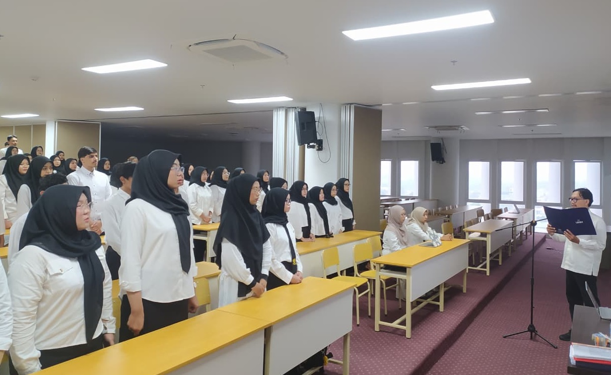 Prosesi Sumpah Fisioterapi Muda Angkatan Ke-13