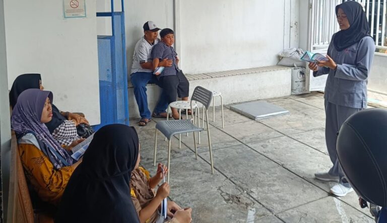 Mahasiswa Fisioterapi UMM Bekali Orang Tua dengan Literasi Pyramid of Learning Untuk Mendukung Tumbuh Kembang Anak